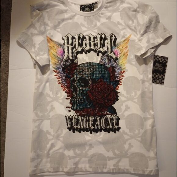 🆕☠️Rebel Vengeance Rhinestones Graphics Tee - Picture 1 of 4